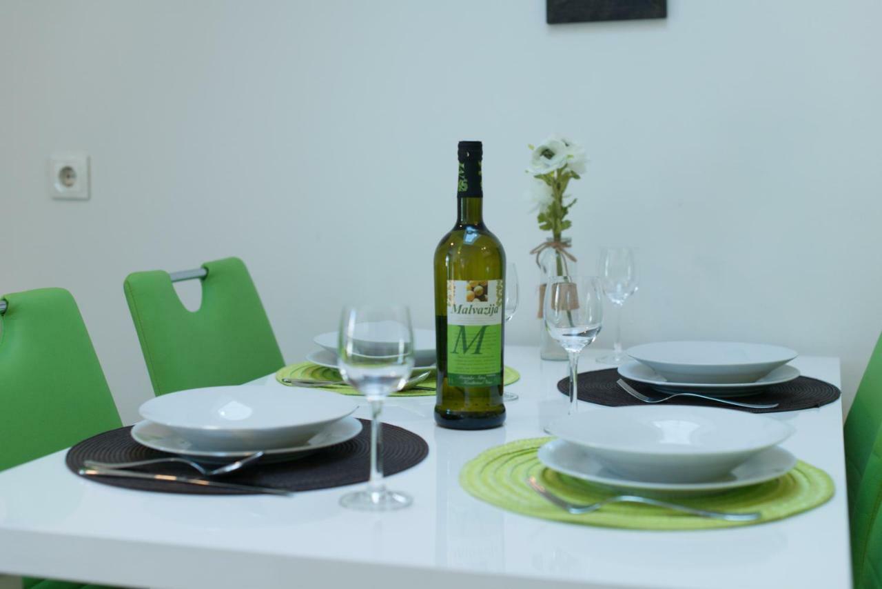 Apartmani Admiral Viskovo 外观 照片